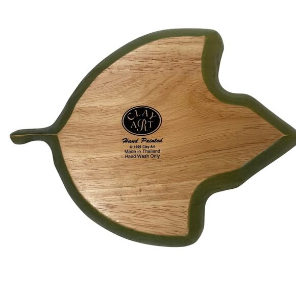 Vintage 1999 Clay Art Wooden Leaf Tray Hand Painted Avocado Green 9.5” x 7” - Picture 2 of 5